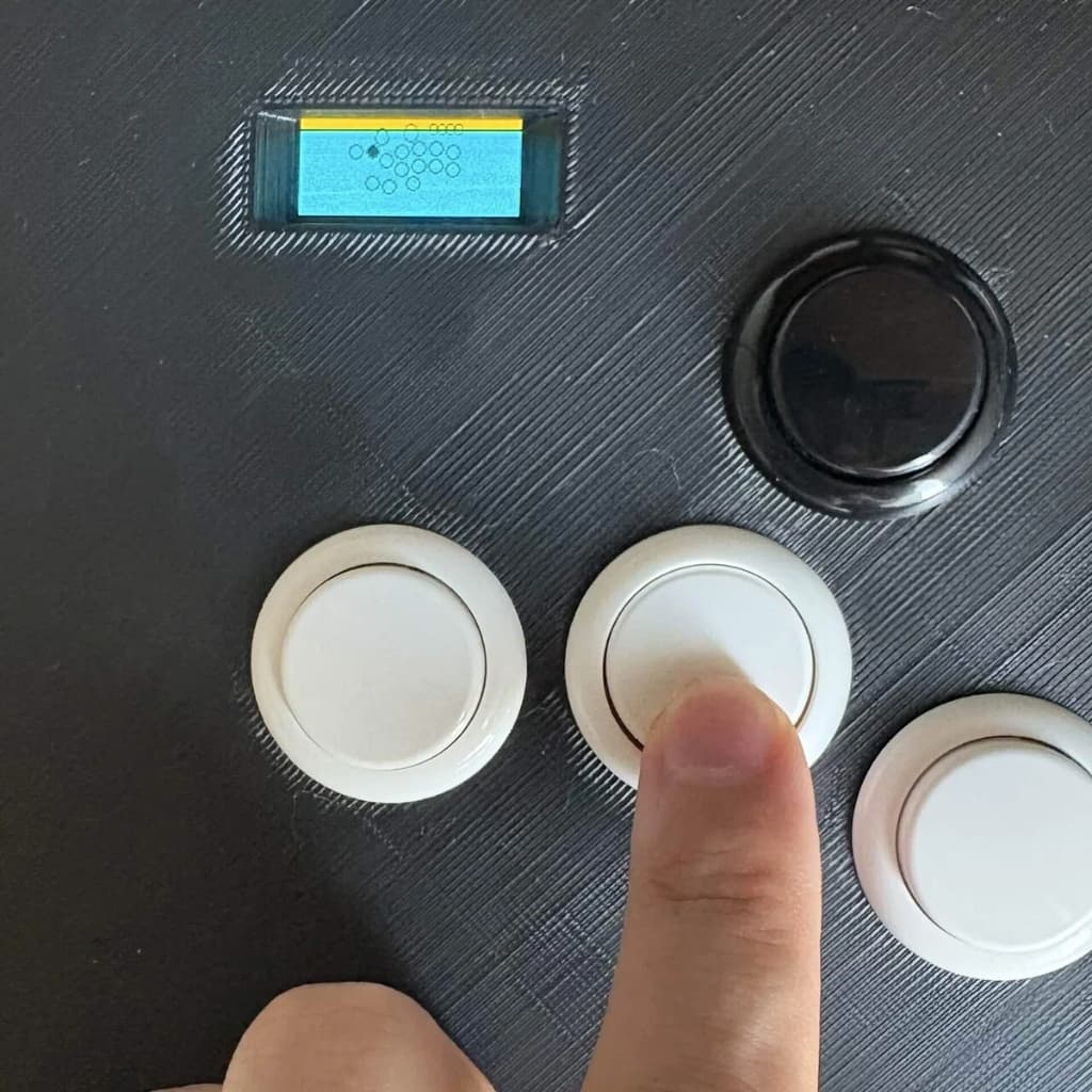 アケコン道場 OLEDディスプレイ表示部